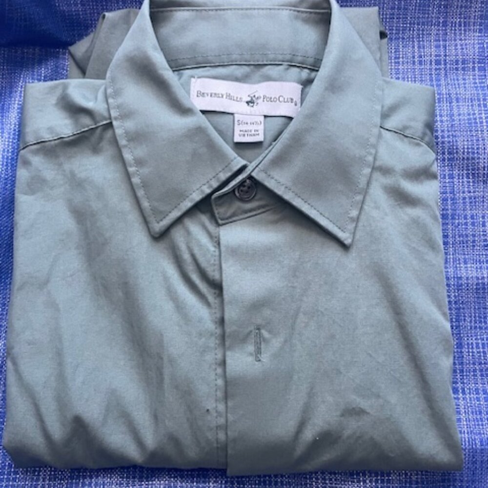 Beverly Hills Polo Club shirt Small